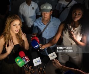Shakira in Colombia following earthquake